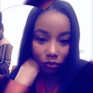 Meet your Posher, Mery